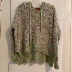 POL Womens Green Hooded Chunky Knit Pullover Side Vent Size S Layering Sweater